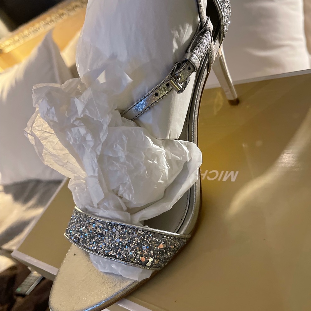 SALE SALE MICHAEL KORS GLITTER MID SANDALS